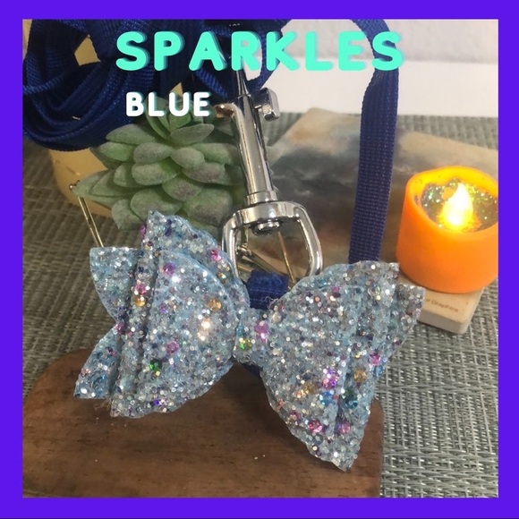 #14 🐾Dog Leash and Detachable Bow Set in Sparkles🐾 - Picture 1 of 16